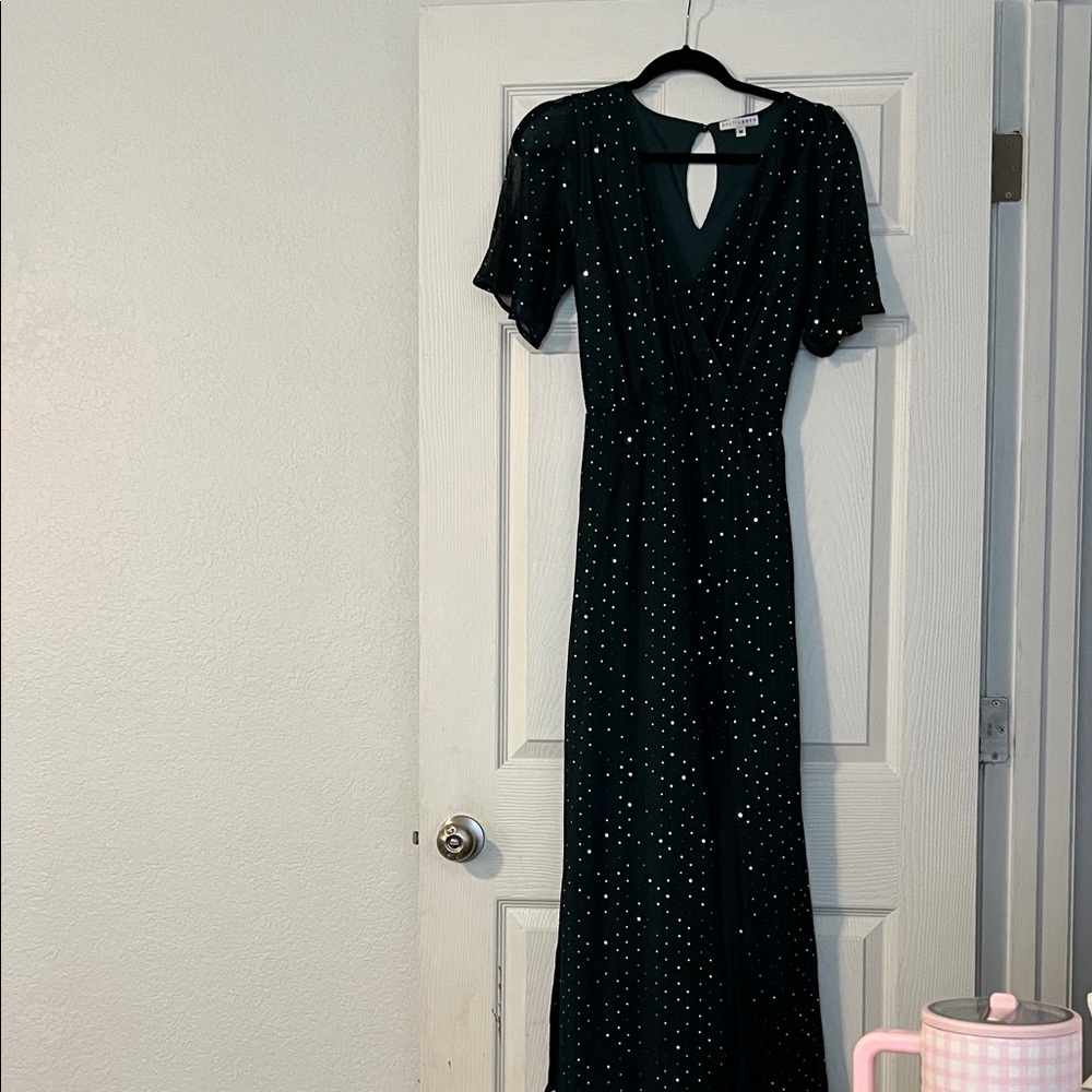 Elegant emerald Dress with Silver Accents